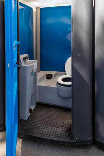 Best Portable restroom solutions  in Bethel Manor, VA